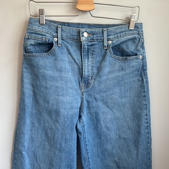 Levi’s Mile High Wide Leg Flare Raw Hem Jeans SZ 28 - Picture 9 of 11